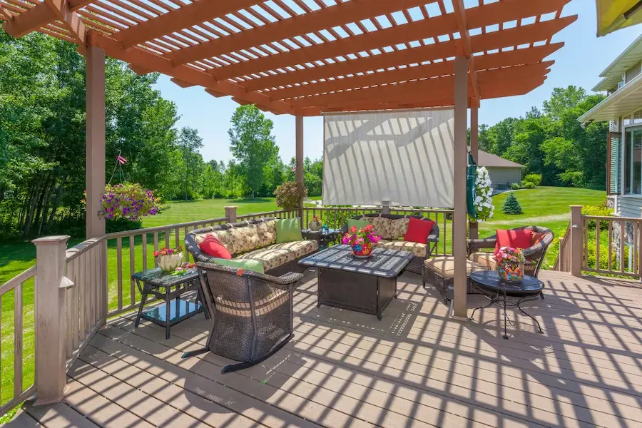 Experienced-deck-and-patio-builders-at-TUFF-Deck-Builders-Asheville